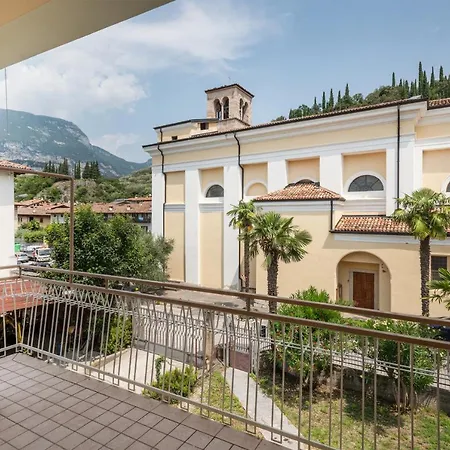Residenza Noemi Apartment Arco